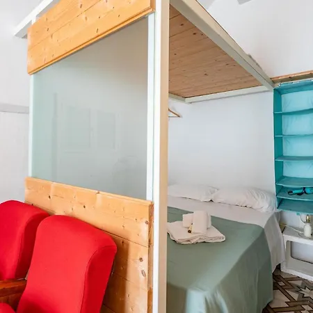 Rentbeat Collection 2 Historic Center Apartment Ostuni